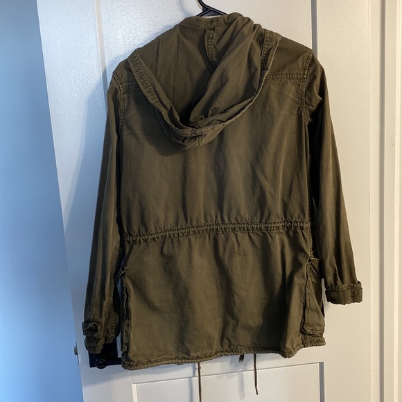 Army green fall jacket. Like new. - Picture 2 of 3